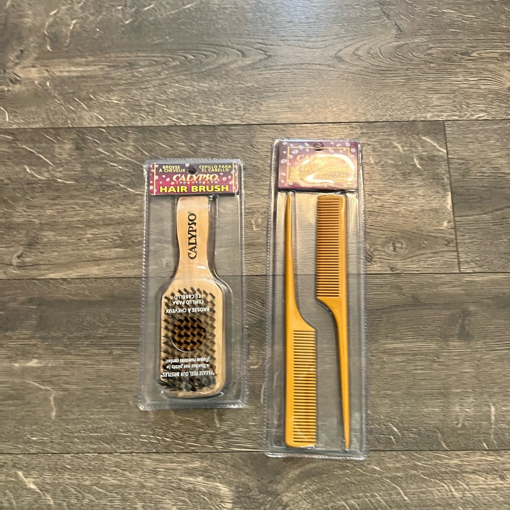 Calypso Hair Brush & 2 Pack Tail Combs NEW